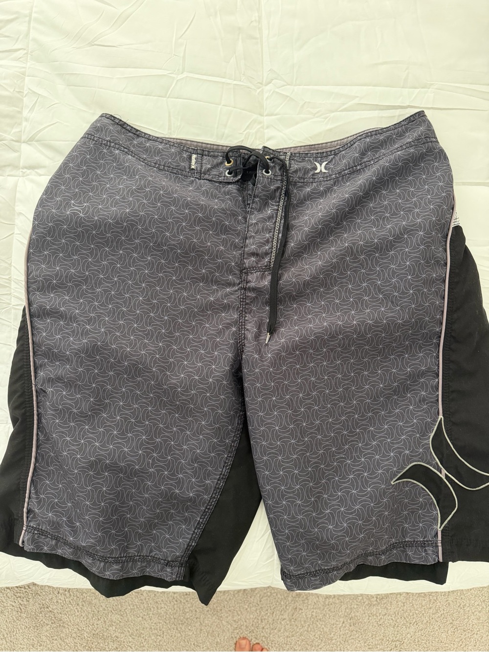 Hurley Men's Gray Swim Trunks with Black Side Panels